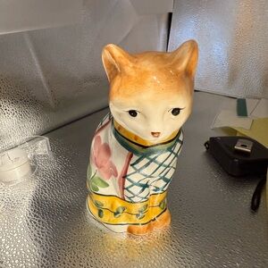 Vintage Bella Casa Glazed Ceramic Hand Painted Cat
